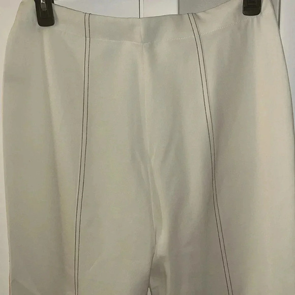 NWT Karl lagerfeld women’s contrast trim cropped pantss - Picture 9 of 10